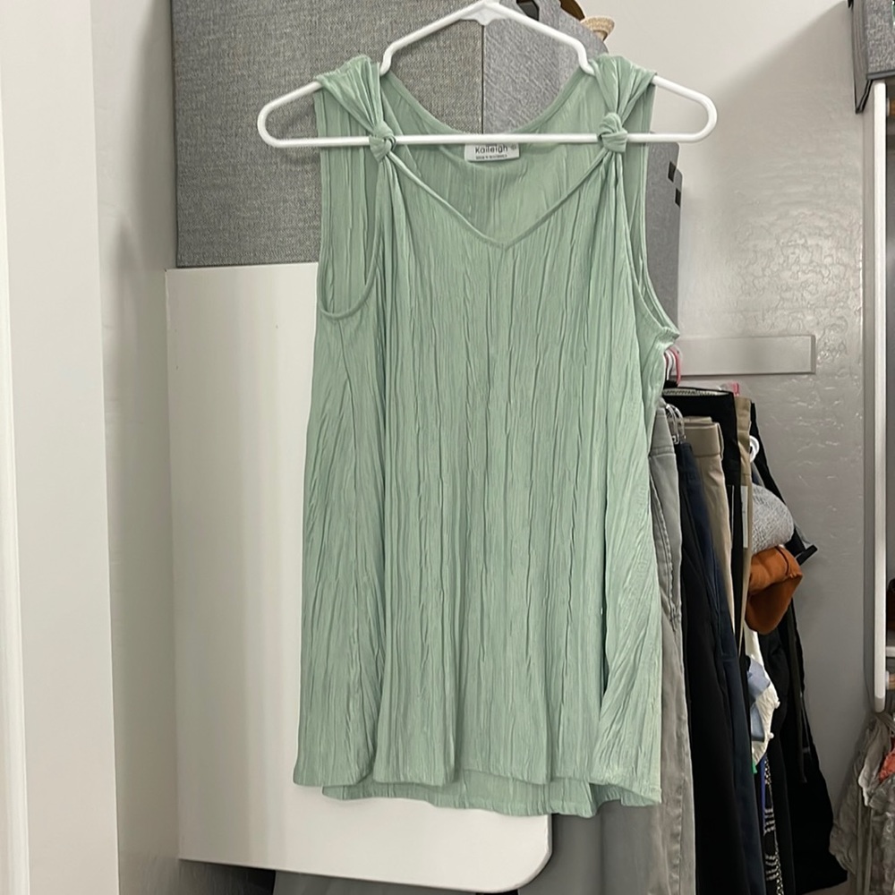 Kayleigh green tank